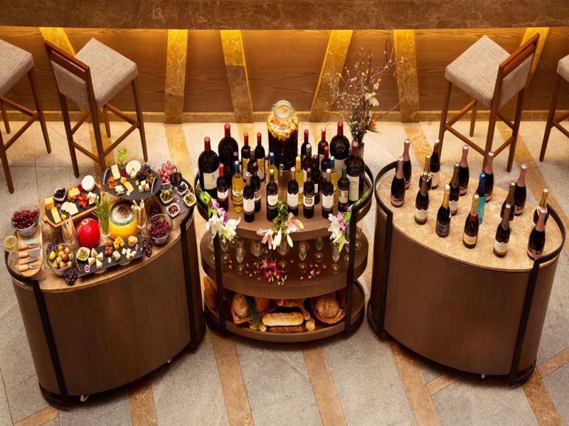 Ellaa Hotel Gachibowli Hyderabad Esterno foto
