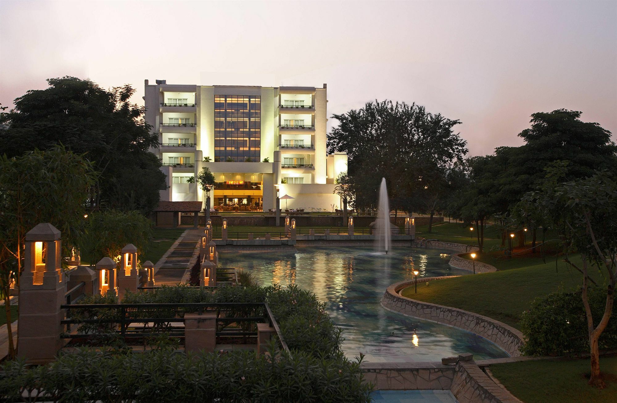 Ellaa Hotel Gachibowli Hyderabad Esterno foto