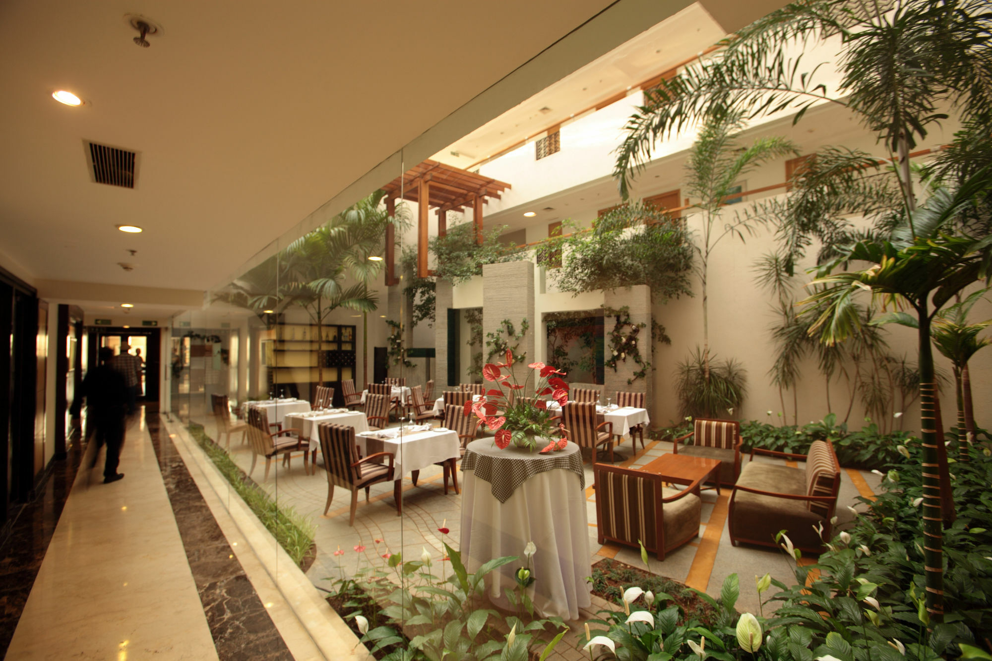 Ellaa Hotel Gachibowli Hyderabad Esterno foto